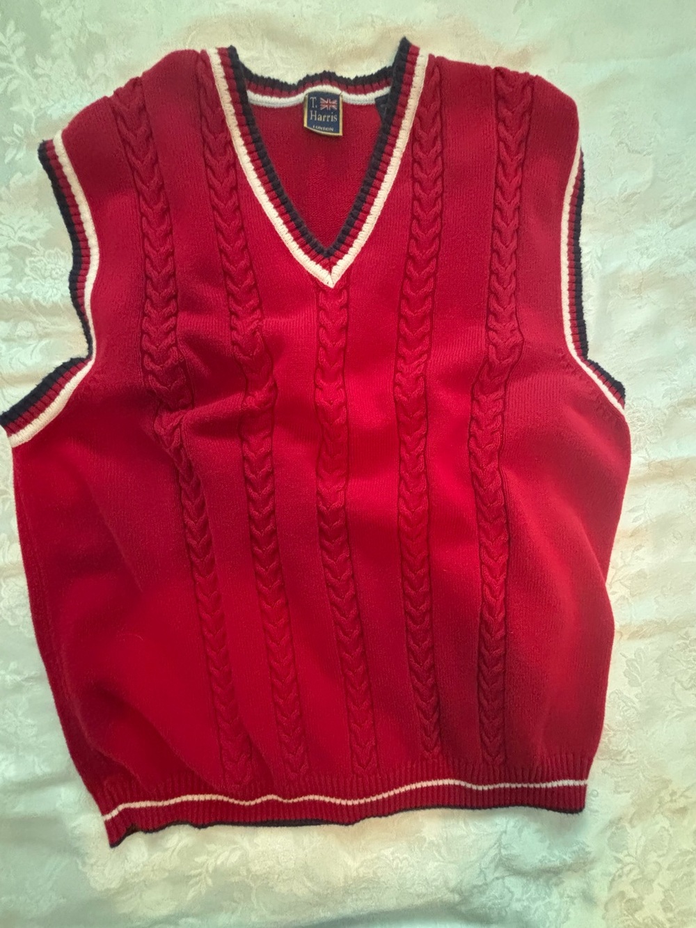 Vintage T Harris Men's Red Cable Knit V-Neck Sweater Vest